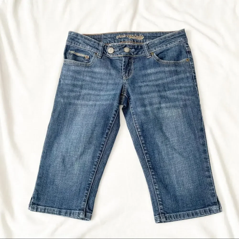 American Eagle Outfitters Artist Crop jeans blue denim size 6 AEO